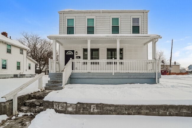 Building Photo - 1774 S 8th St