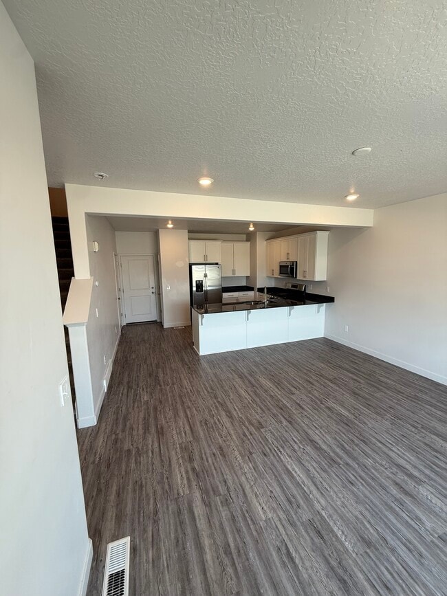 Main room - 1026 Lapis Fields Way