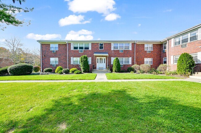Foto del edificio - 237 N Middletown Rd