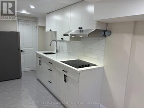 Building Photo - 60 Wakelin Terrace