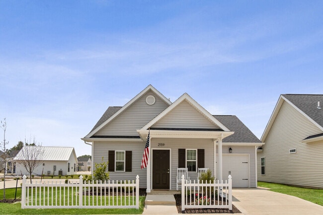 Interior Photo - Dupont Meadows