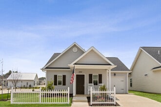 Interior Photo - Dupont Meadows