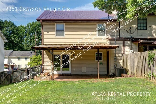 Foto del edificio - 2351 Grayson Valley Cir