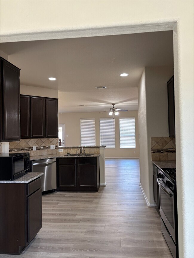 Foto del edificio - 15019 Darby Retreat Ln