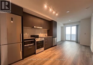 Building Photo - 195 Commerce St