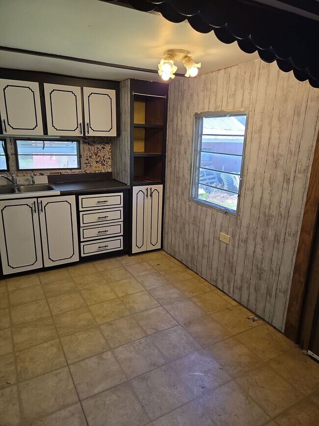 Foto del edificio - 2 Bedroom Mobile Home in Chambersburg – Pet Friendly with Off-Street Parking