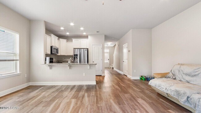 Foto del edificio - 65 Crossing Ln