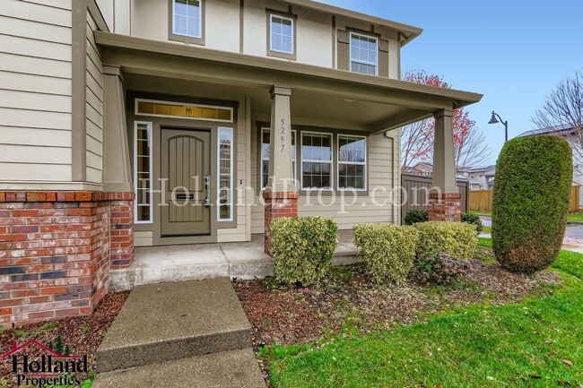 Foto del edificio - ?? Bright & Modern 3 Bedroom Home with Solar Energy Benefits!