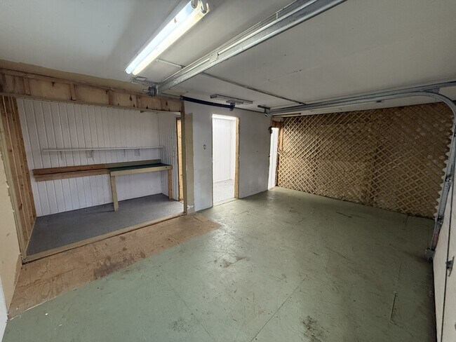 Photo du bâtiment - 320 Main St