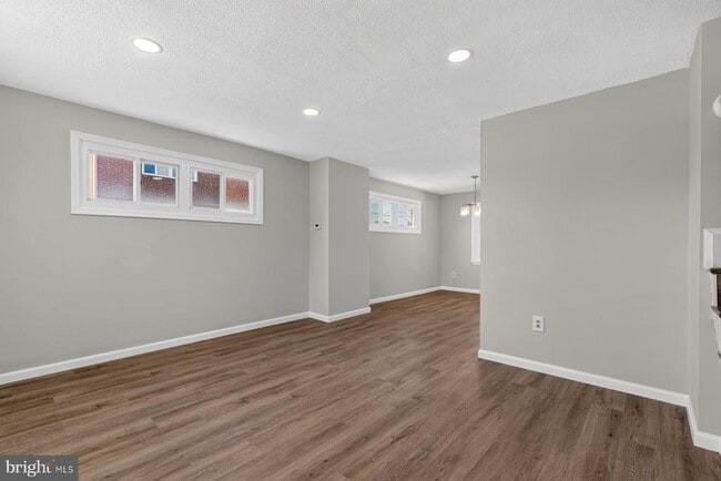 Foto del edificio - 1524 Barkley Ave
