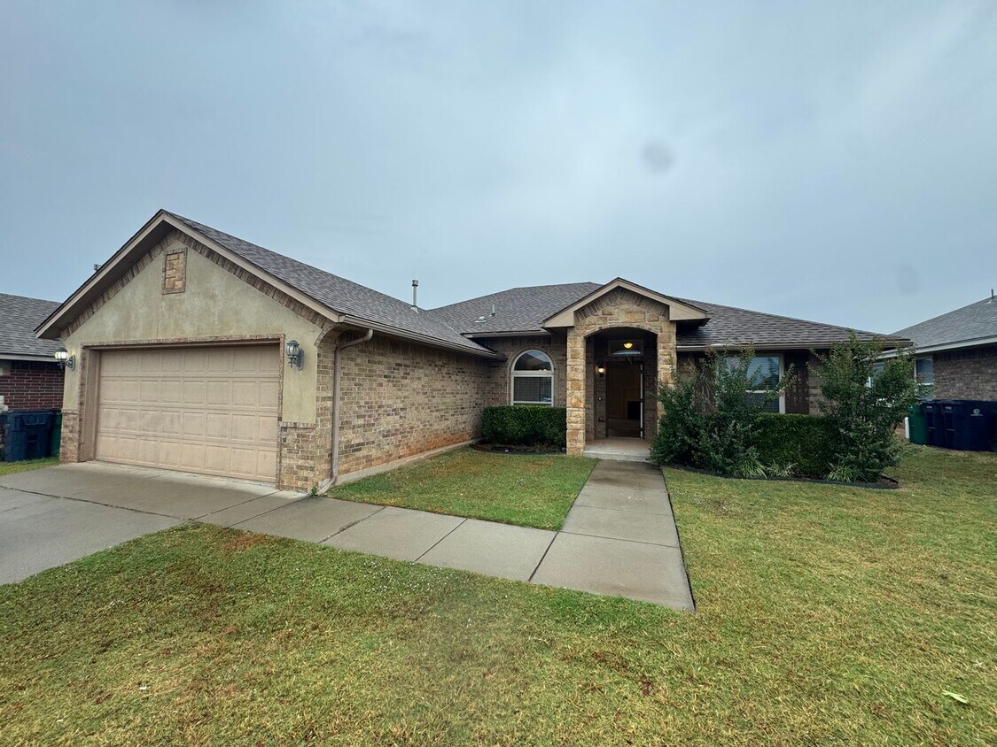 Charming 3 + Bedroom Home in The Grove + D... - Grove Addition + Deer Creek Schools + 3 Be...