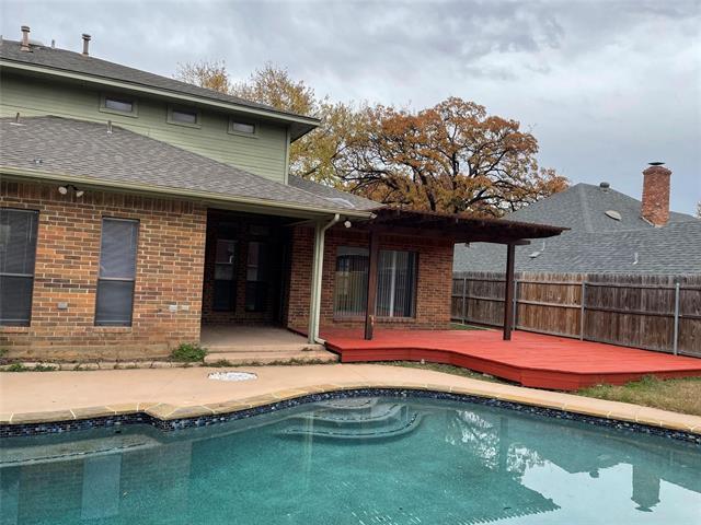 Building Photo - 2817 Woodland Hills Dr