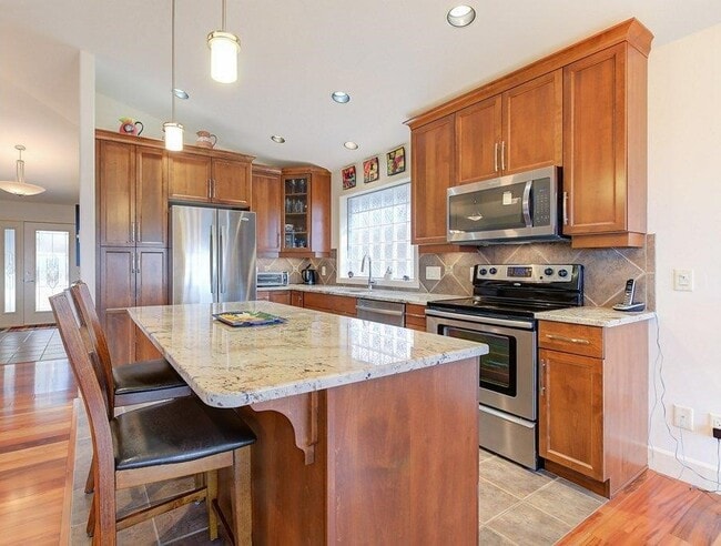 Kitchen - 3700 Sunset Ranch Dr