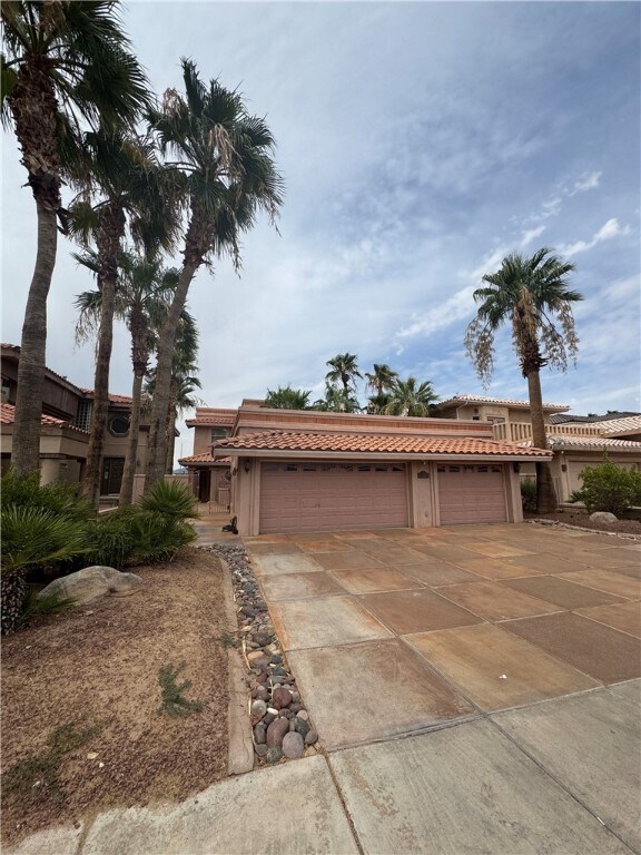 Foto del edificio - 10641 S River Terrace Dr