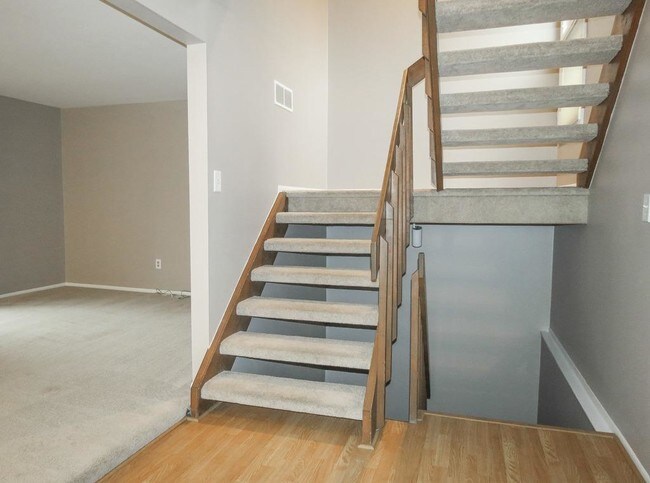 Foto del edificio - 5776 Staghorn Dr