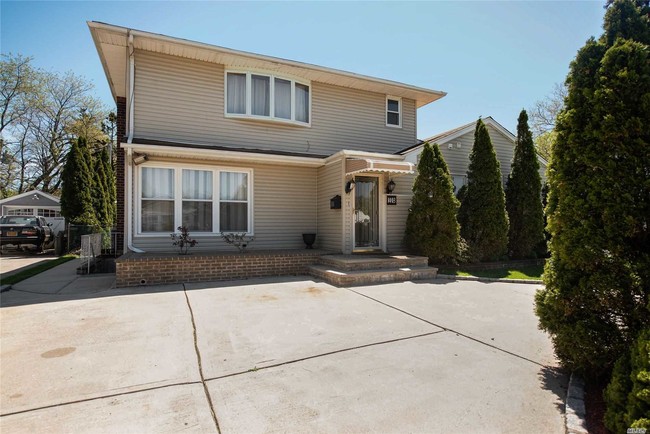Foto del edificio - 1418 Willow Ln