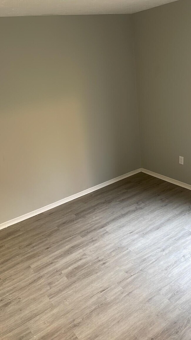 Foto del edificio - 124 Fox Hill Ln