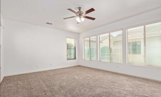 Building Photo - 4428 E Wildhorse Dr