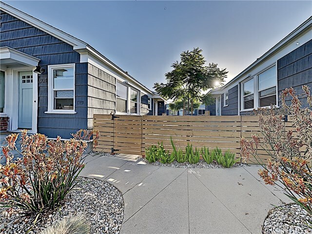 Building Photo - 2104 30th St