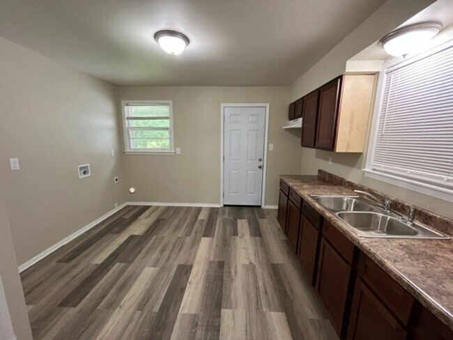 Building Photo - Awesome Home for Rent!!!