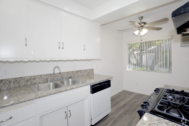 1HAB, 1BA - 650 ft² - Stratford Apartments
