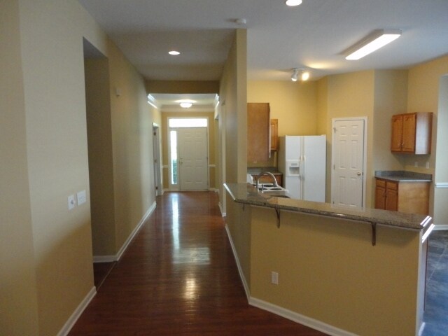 Foto del edificio - 10239 Stoneykirk Ln
