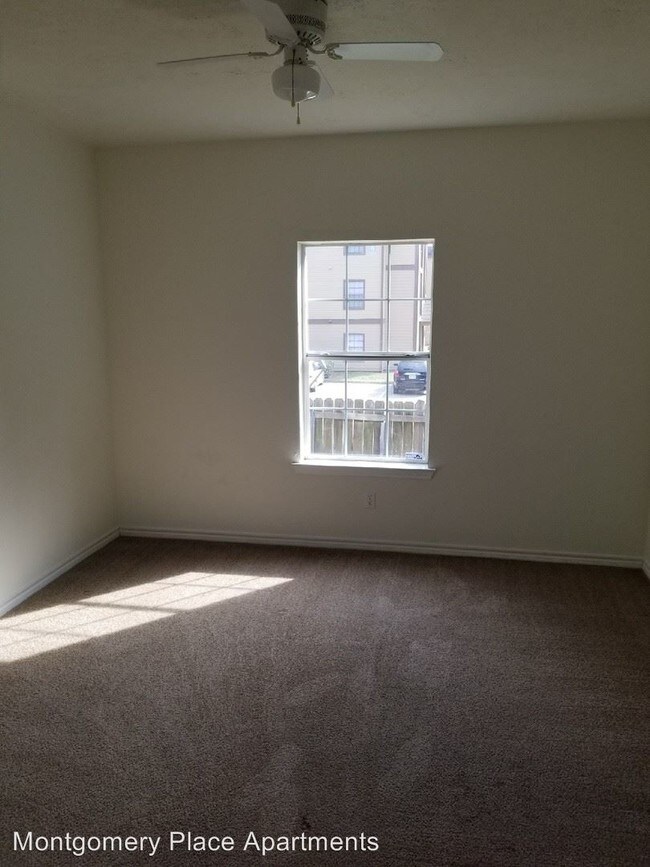Foto del edificio - 2455 Montgomery Rd