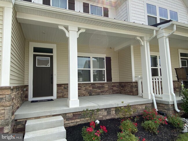 Building Photo - 603 Longleaf Dr