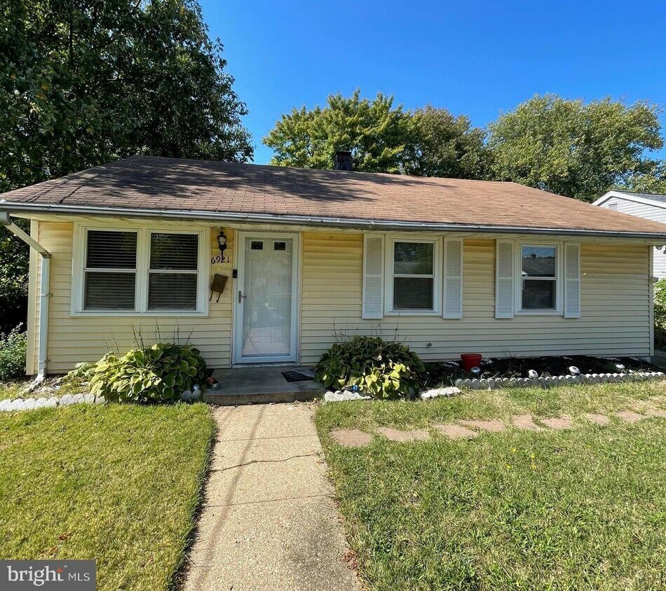 6921 Furness Ave, Oxon Hill, MD 20745 House Rental in Oxon Hill, MD