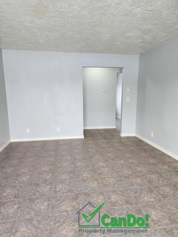 Building Photo - 260 Carol Dr