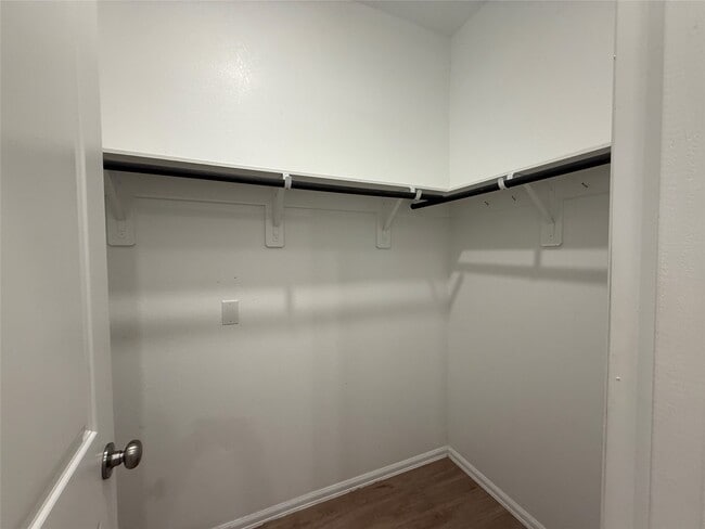 Foto del edificio - 1739 Sahara Dr