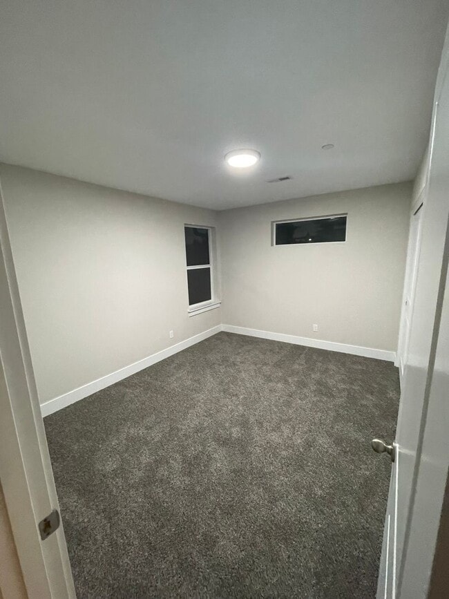Foto del edificio - 1401 E Hardcastle Ave