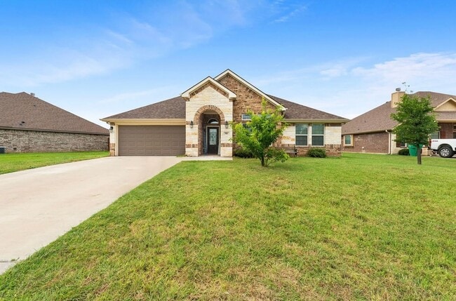 Building Photo - 911 Elk Ridge Dr