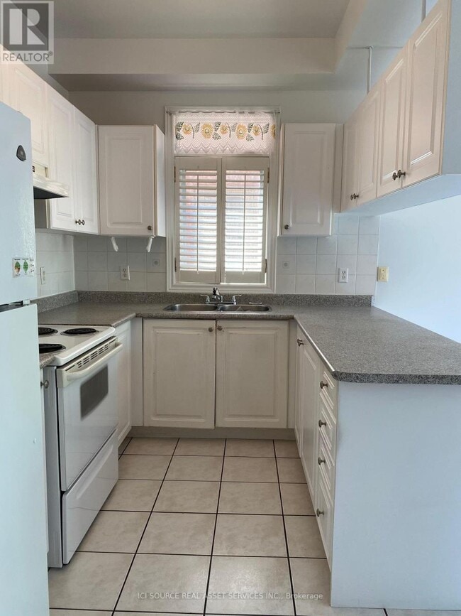 Photo du bâtiment - 169 Matthew Dr