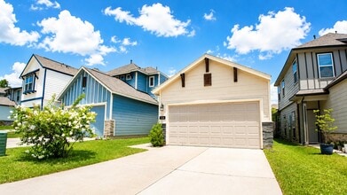 Building Photo - 124 Camelot Pl Ct