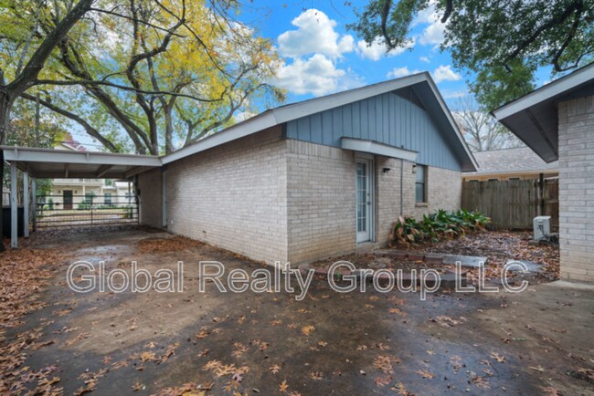 Foto del edificio - 940 Hayselton Ave