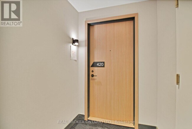 Photo du bâtiment - 35 Parliament St