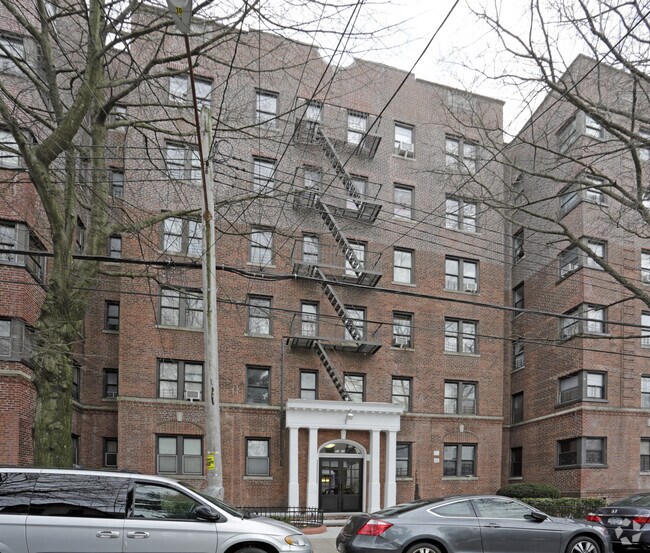 Foto del edificio - 87-24 115TH ST