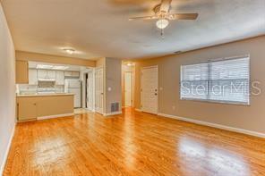 Building Photo - 40 Windtree Ln