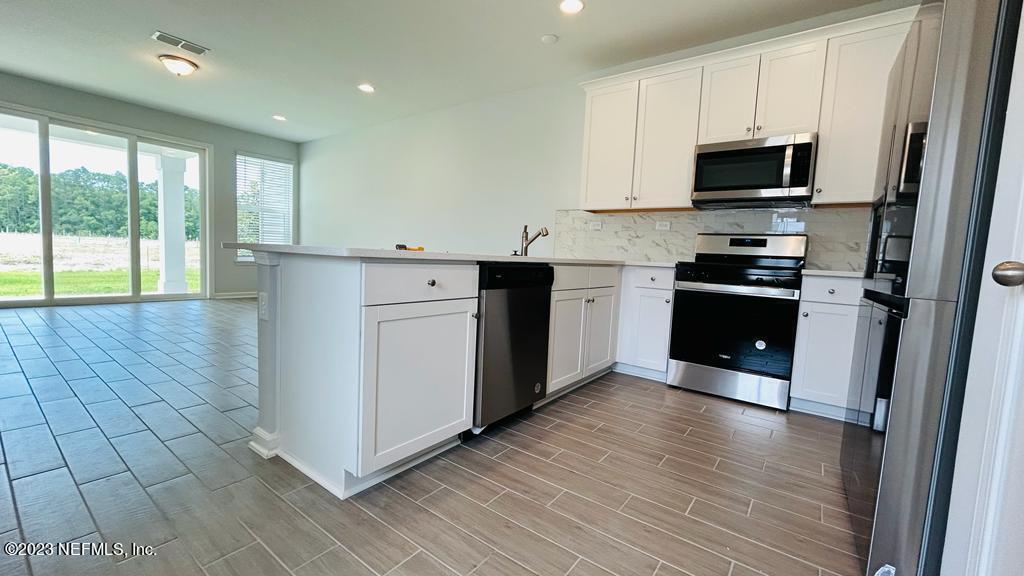 Primary Photo - 19 Fieldfare Ln