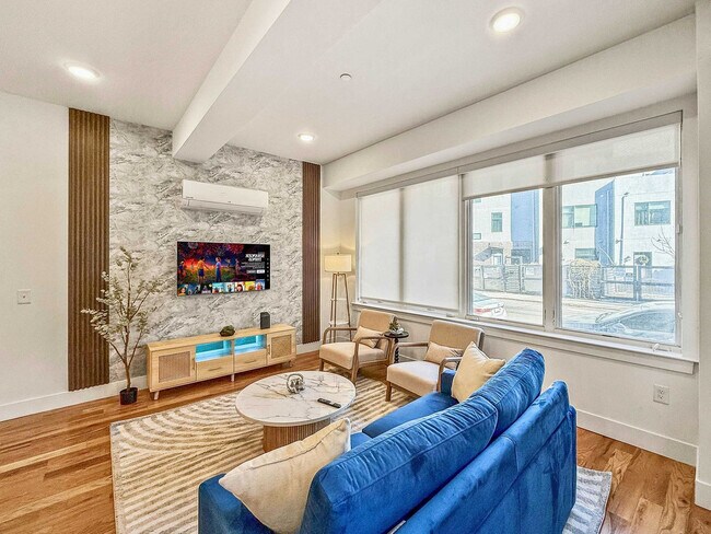 Foto del edificio - 236 W Thompson St