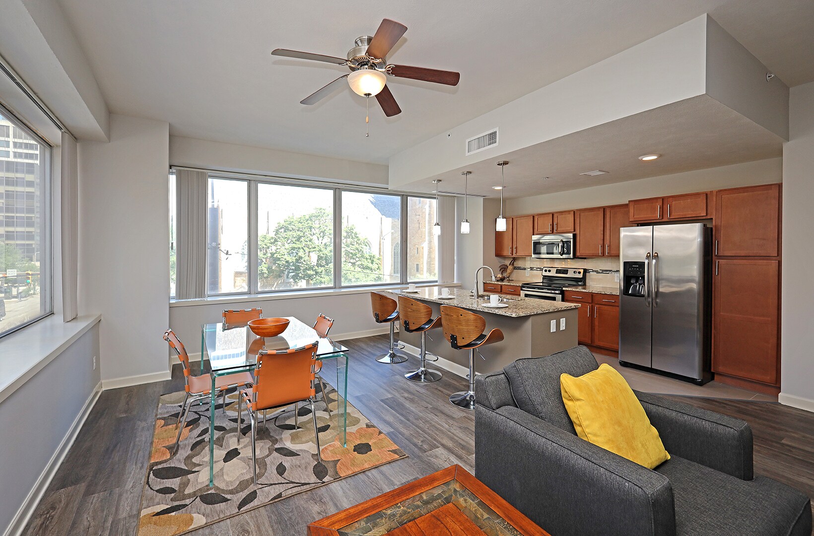 Residences at 1717 – photo 5