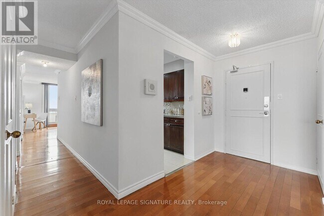Building Photo - 65-PH65 Huntingdale Blvd
