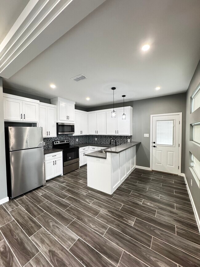 Foto del edificio - 3308 Whetstone Ave