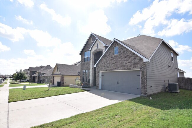 Foto del edificio - 4610 Prewitt Ranch Rd