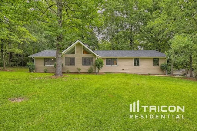 Building Photo - 2 Ironwood Ct