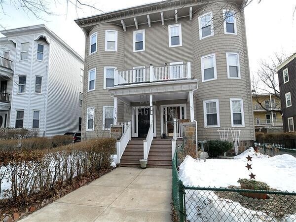 Building Photo - 773 Columbia Rd
