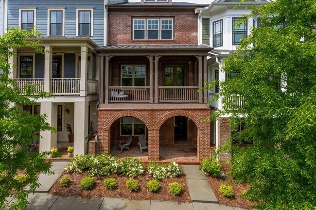 Foto del edificio - 820 E Ave NE