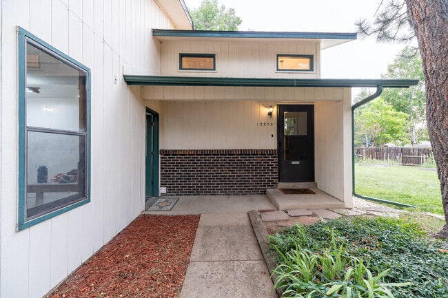 Welcome home! - 1225 Centaur Cir