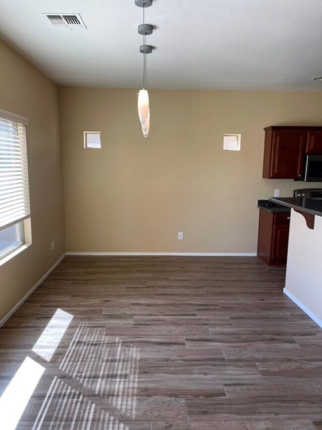 Building Photo - 3 bedroom and 2 1/2 bath home with a pool ...